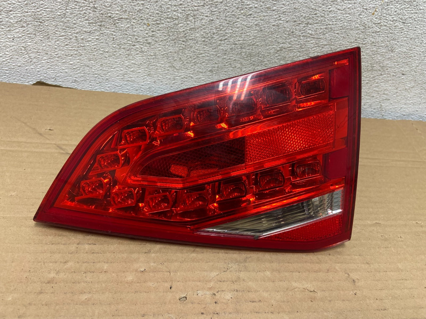 2009 - 2012 Audi A4 Sedan Right Passenger Side Inner LED Tail Light AG8897 DW0
