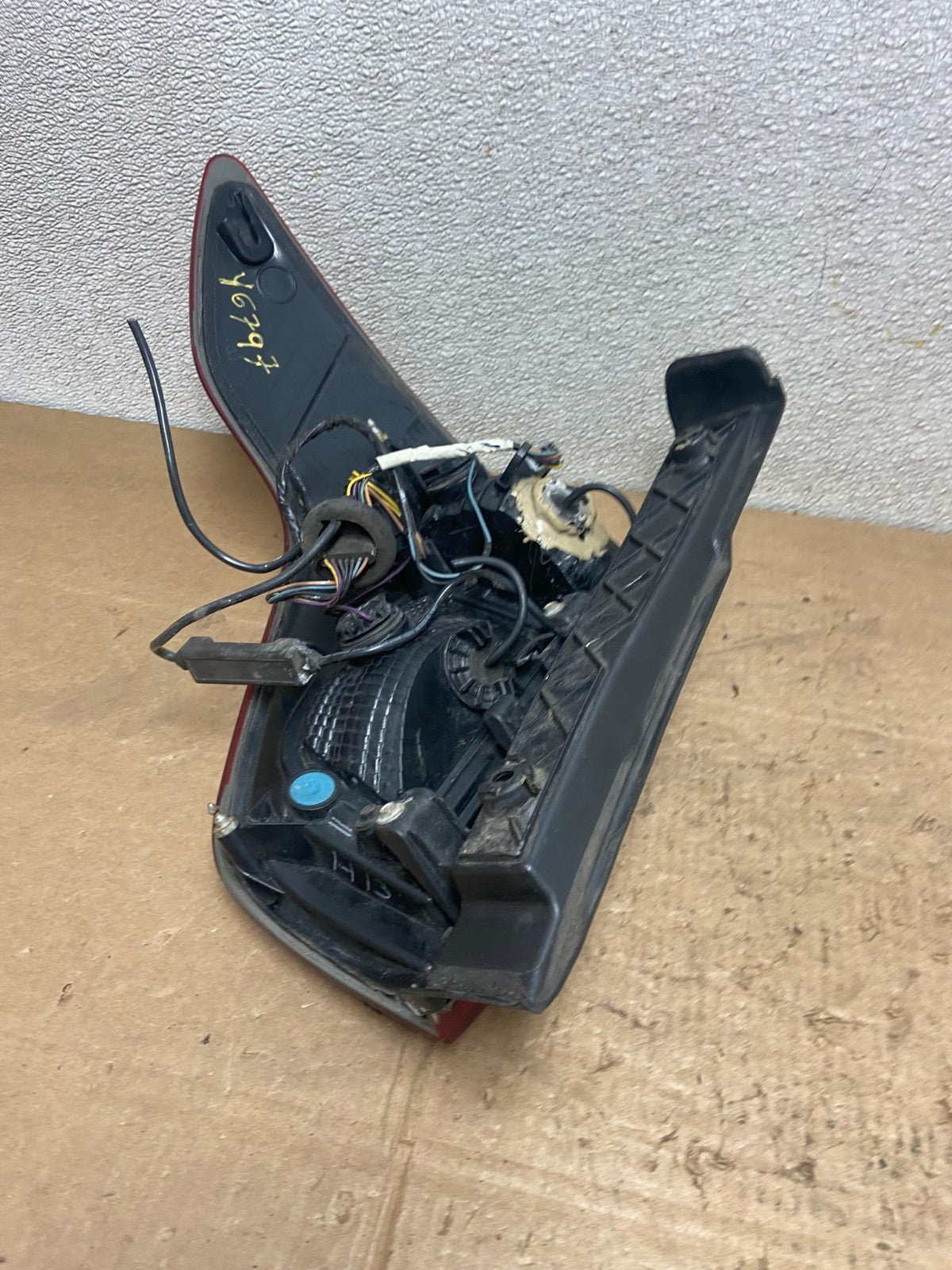 2011-2015 Ford Explorer Police Package Right Passenger Side Tail light Y6797 DW7