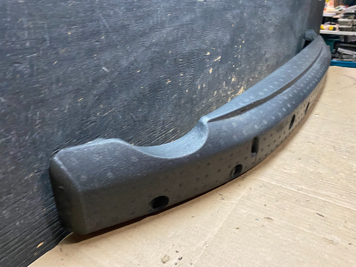 2006 to 2010 Ford Explorer Front Bumper Bar Impact Absorber U6404 DG2
