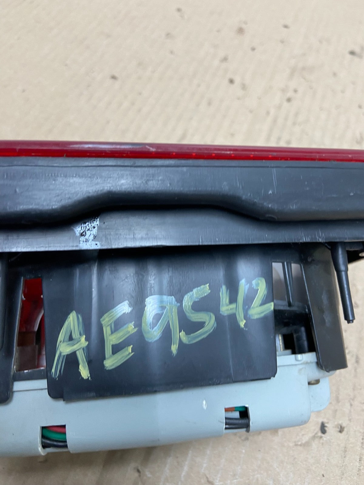 1998 to 2001 Acura Integra Left Driver LH Side Inner Tail light AE9542 DG6