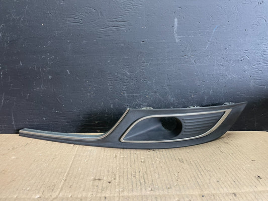 2013 to 2016 Lincoln MKS Left Driver LH Fog Light Bezel Trim AB7797 DG0