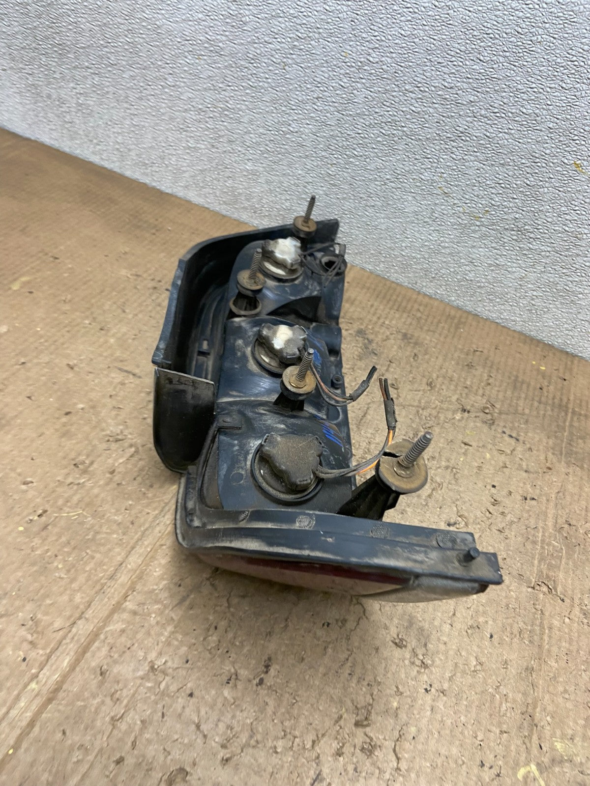 1992 - 1994 Ford Crown Victoria Right Passenger Rh Side Tail Light Oem AA8527 DG6
