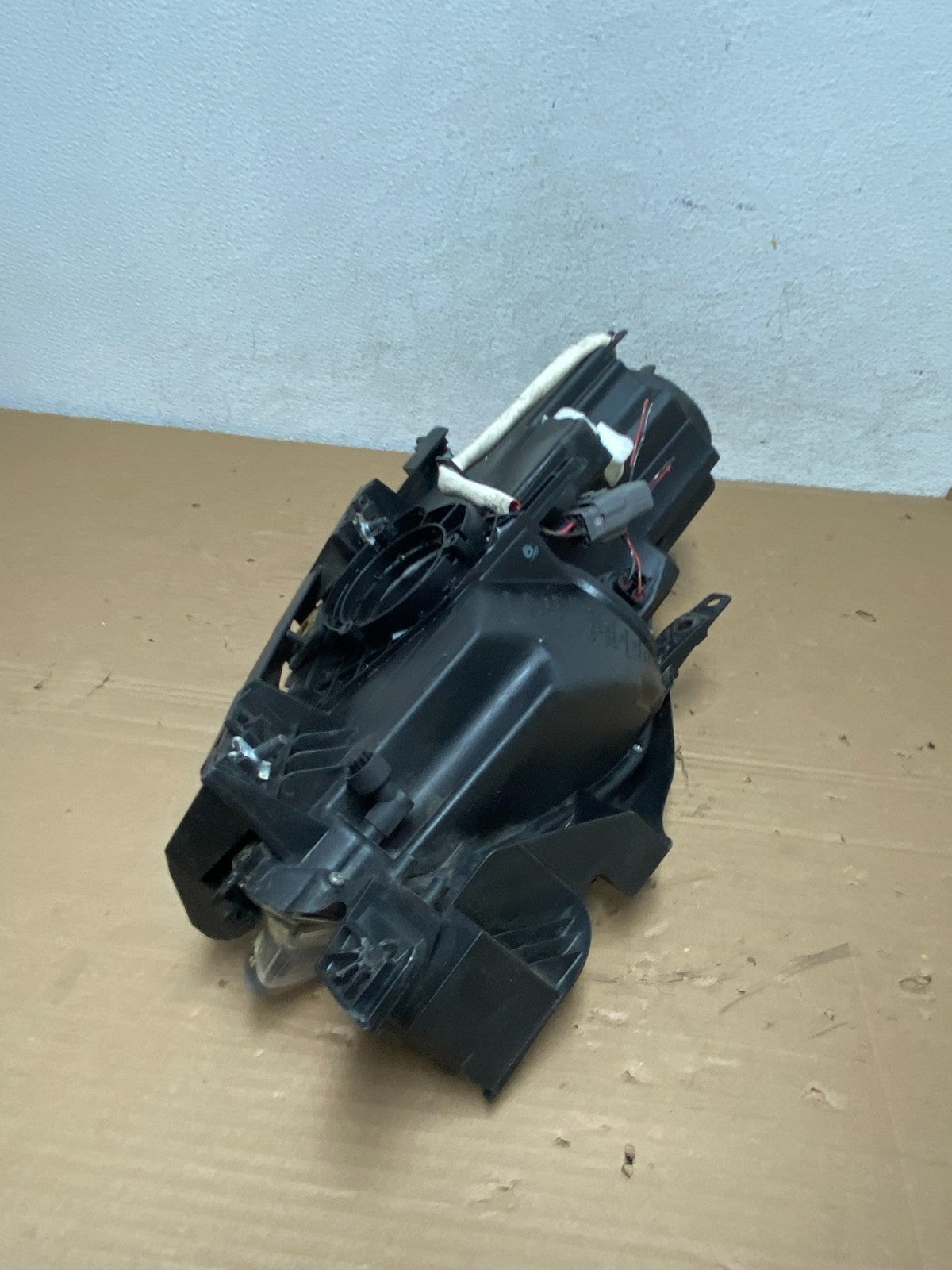 Halogen 2007 2008 2009 Mazda CX-7 Left Driver Headlight AD4246 DW6