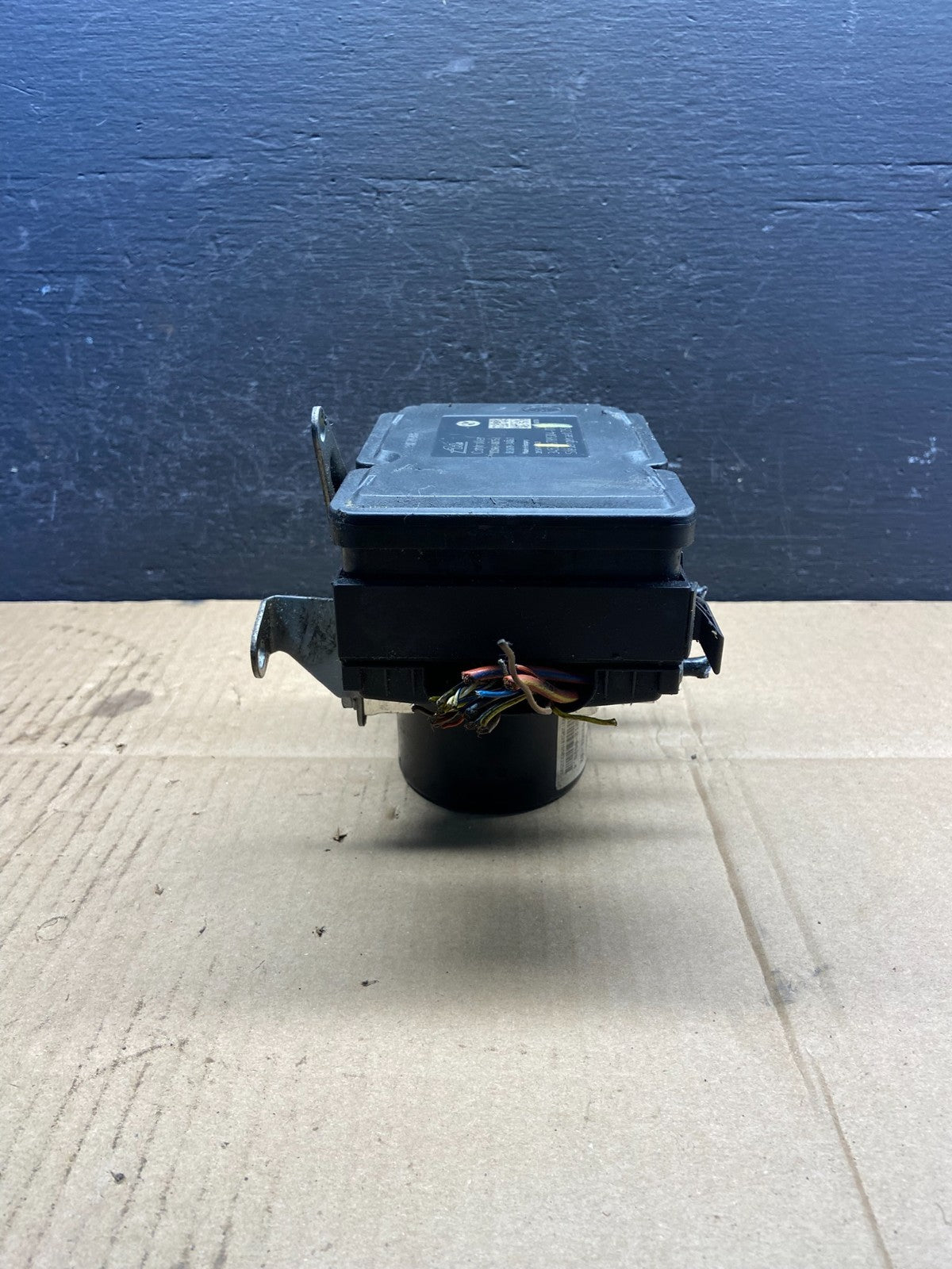 2006 to 2009 BMW 328i 335i ABS Anti-Lock Brake Pump 6789304 AD1793 DG4