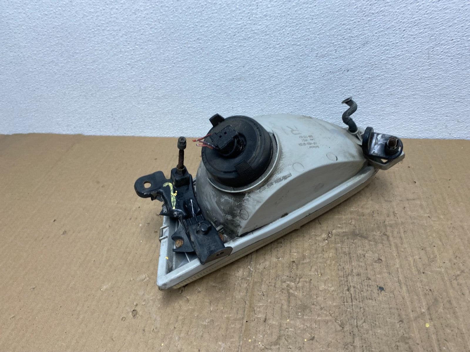 1997 1998 1999 Toyota Camry Right Passenger RH Halogen Headlight AB8473 DW5