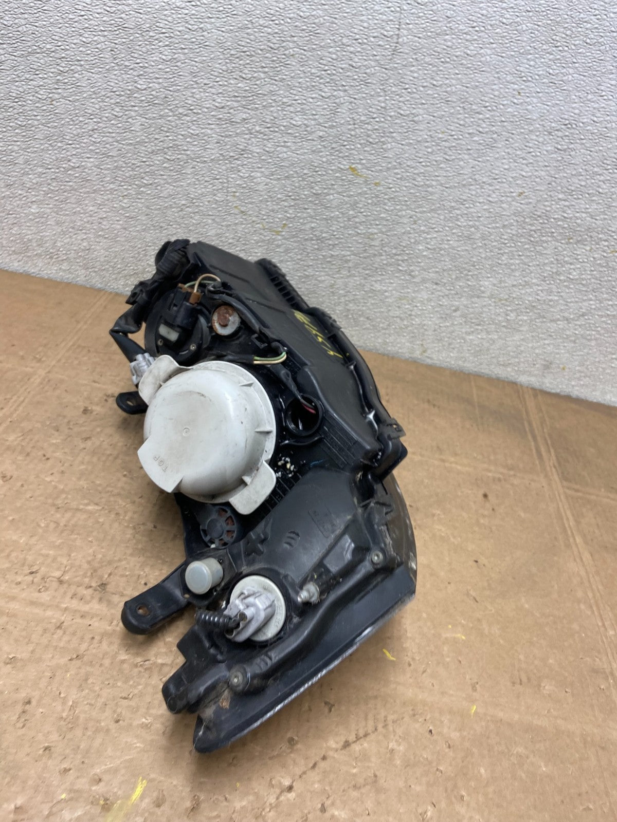 2006 to 2007 Subaru Legacy Left Driver LH Side Black Headlight Oem Y5971 DW8