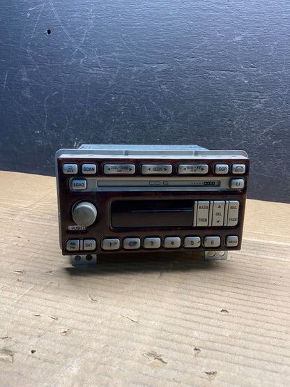 2002 - 2004 Lincoln Navigator Radio Stereo CD Player ae2555 DG0