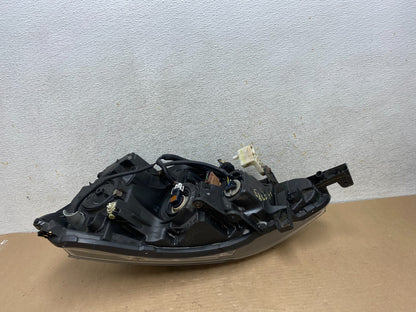 2016 - 2018 Nissan Sentra Front Right Passenger RH Halogen Headlight AH9383 DW6
