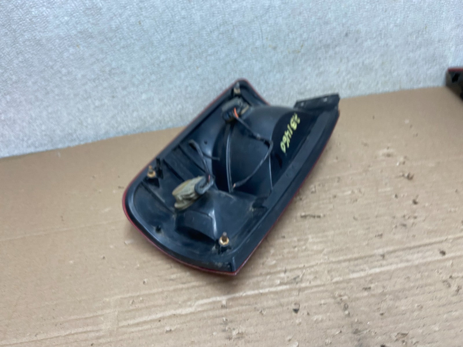 1997 to  2002 Ford Expedition Right Passenger RH  Tail light OEM AB1460 LK4