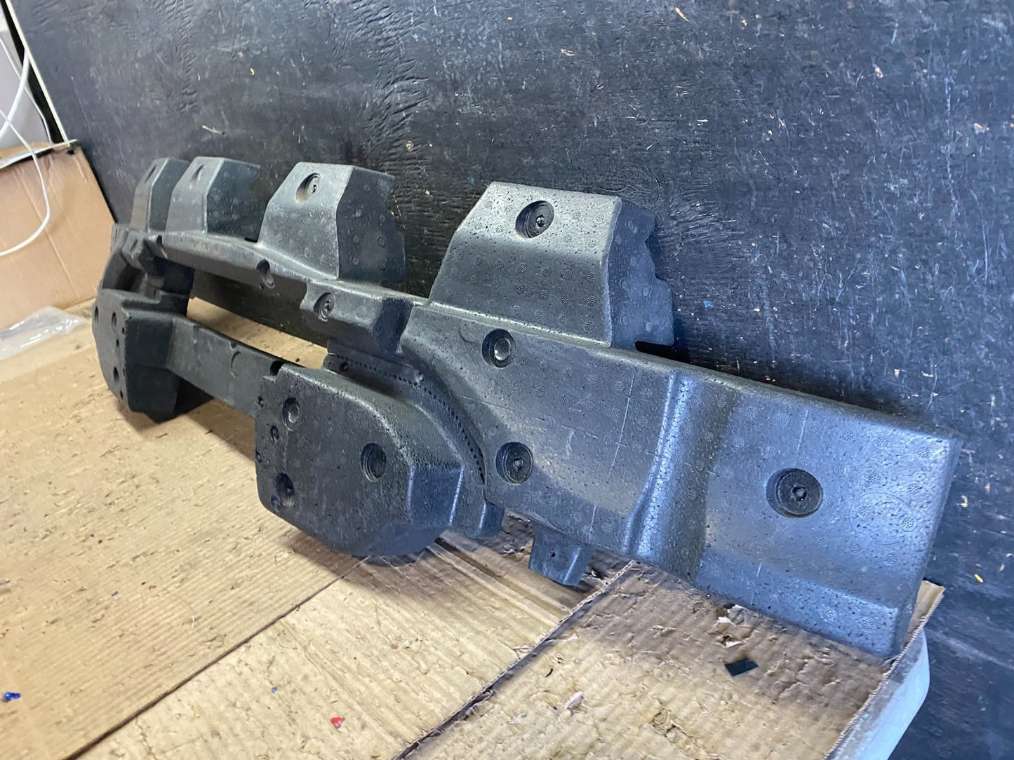 2010 2011 2012 Ford Taurus Rear Bumper Absorber Impact Foam OEM x0004 DG1