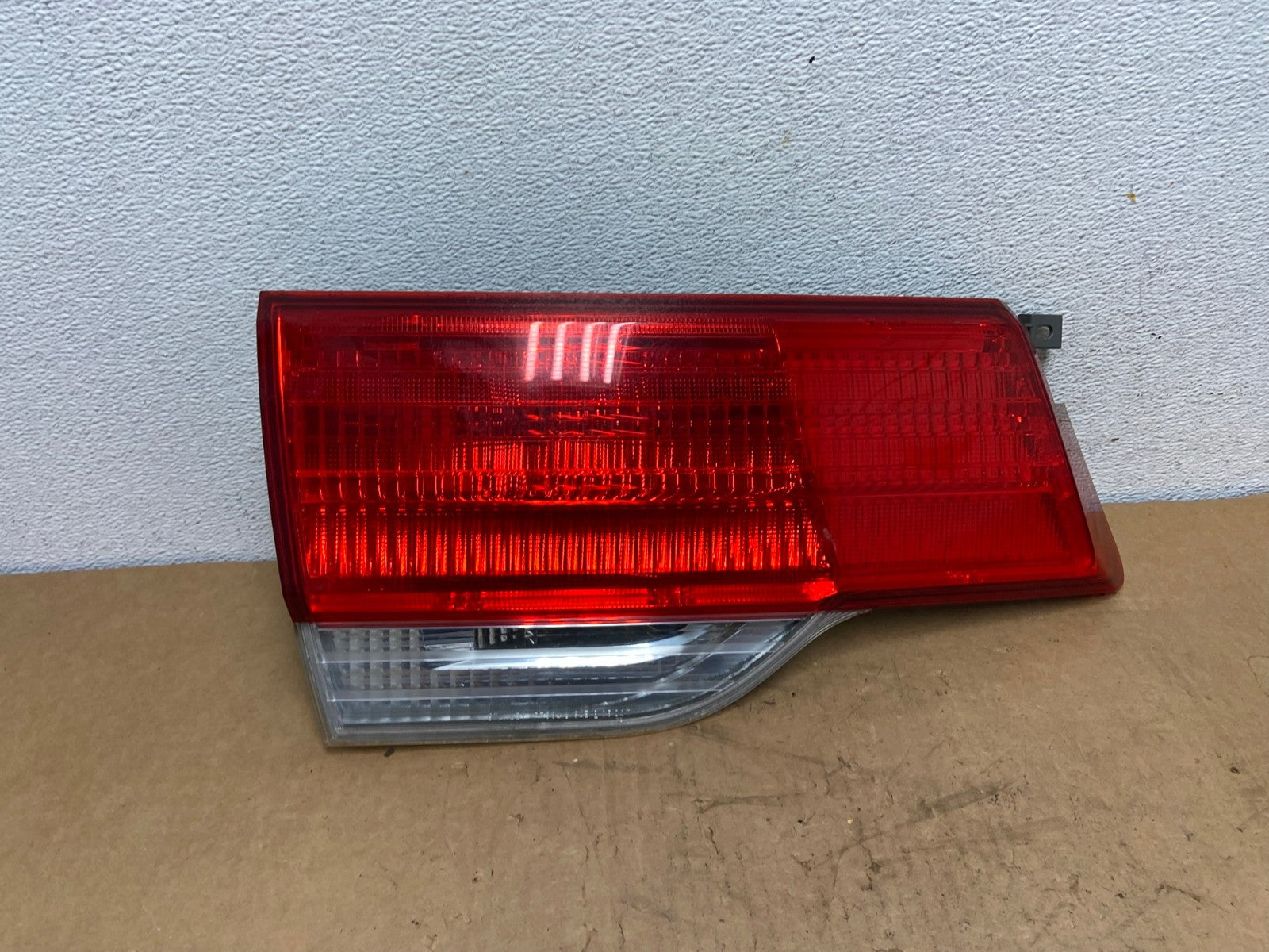 2008 to 2010 Honda Odyssey Left Driver LH Side Tail Light Inner AD1287 LK0