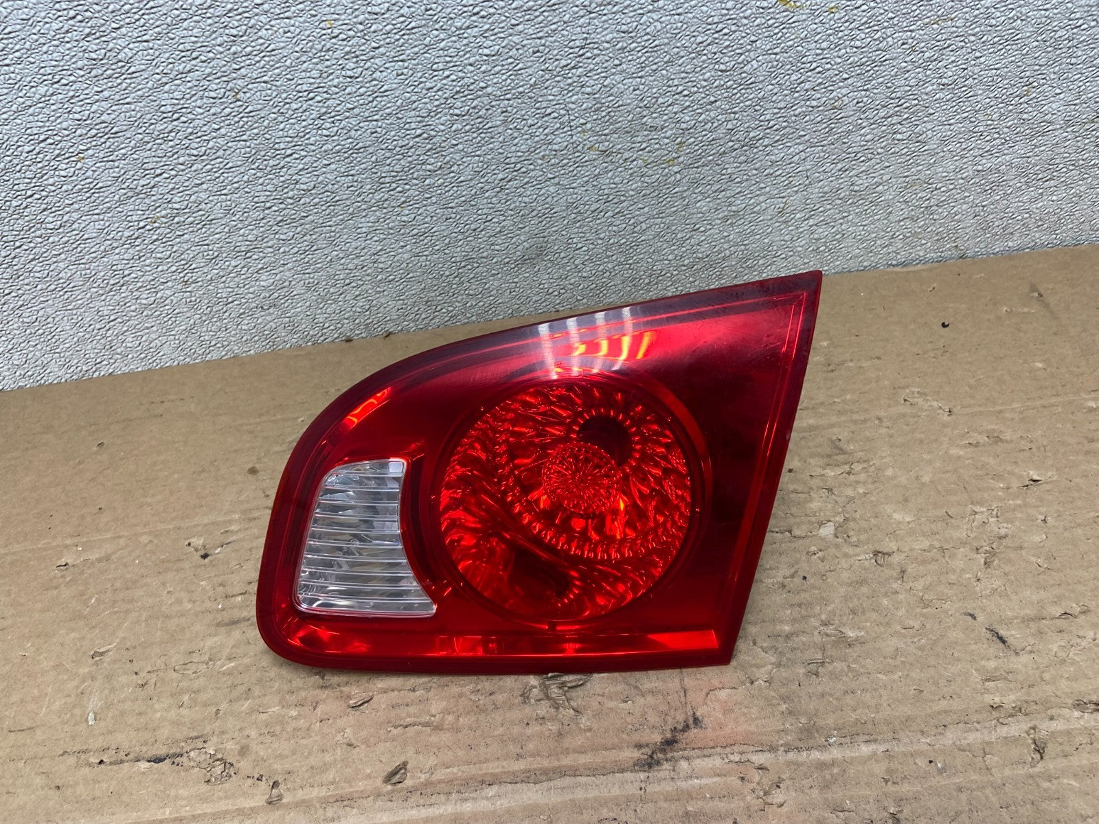 2007 2008 2009 Hyundai Santa Fe Right Passenger Tail Light Inner Oem AB4953 LK0
