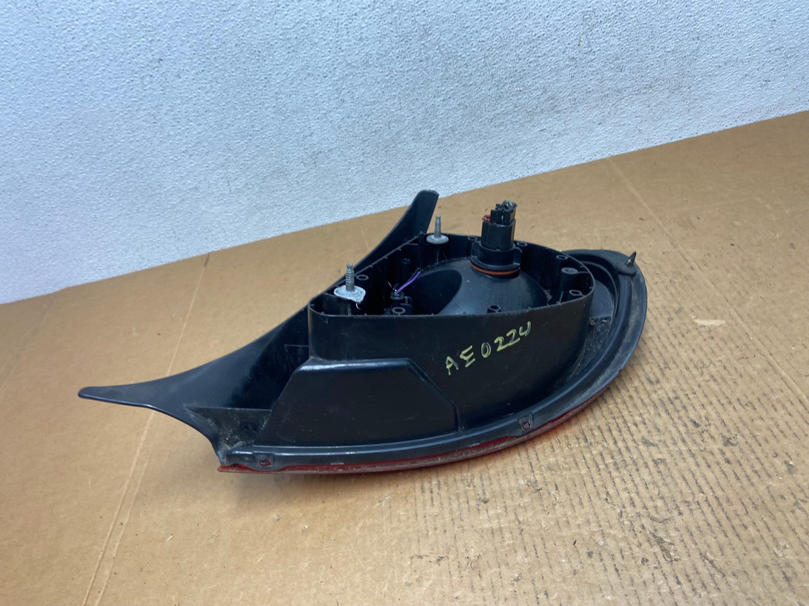 2000 2001 2002 Dodge Neon Left Driver LH Side Tail Light AE0224 LK5