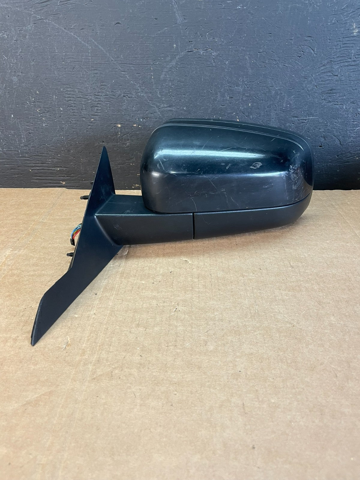 2005 2006 2007 Ford Five Hundred Left Driver LH View Door Mirror AE8310 DW0
