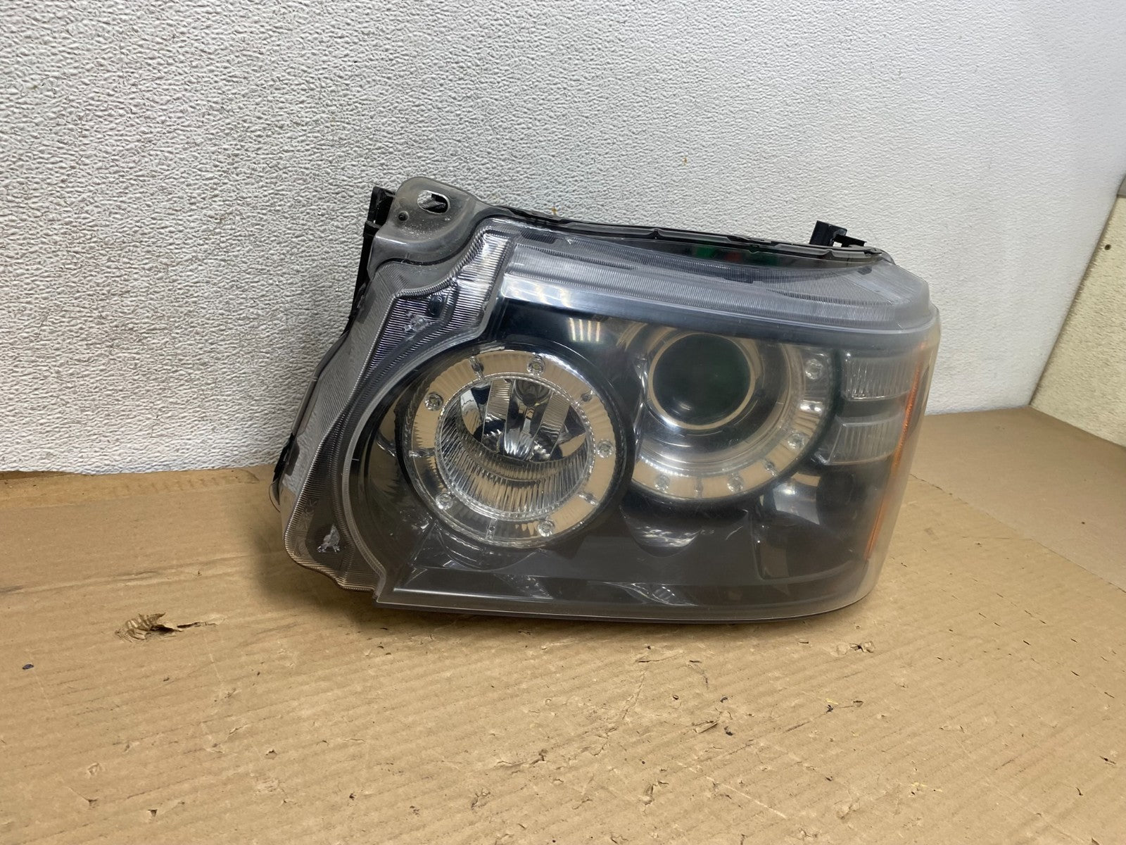 2010-2013 Land Range Rover Sport Left Driver Xenon HID Headlight AG8218 DW1