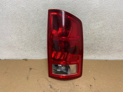2002 to 2006 Dodge Ram 1500 Right passenger Rh side Tail Light AH4245 LK0
