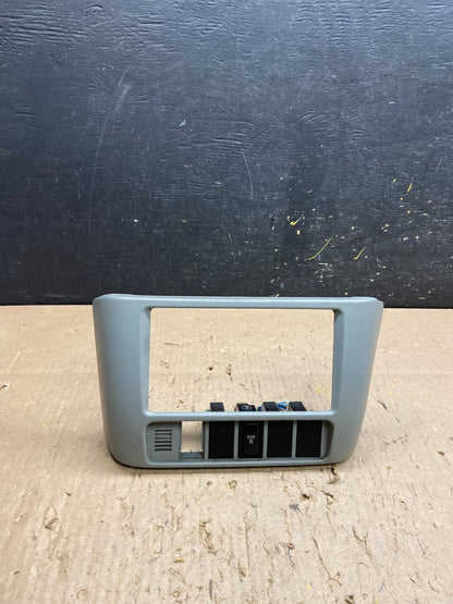 2001-2003 Toyota Sienna Center Console Dash Radio Bezel Trim 55412-08020 T61140