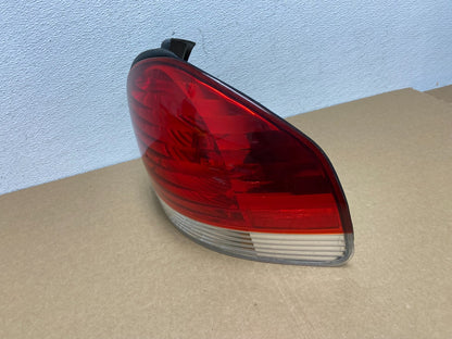 2005 to 2006 Hyundai Santa Fe Right Passenger Rh Side Tail Light Oem AB9944 DW1