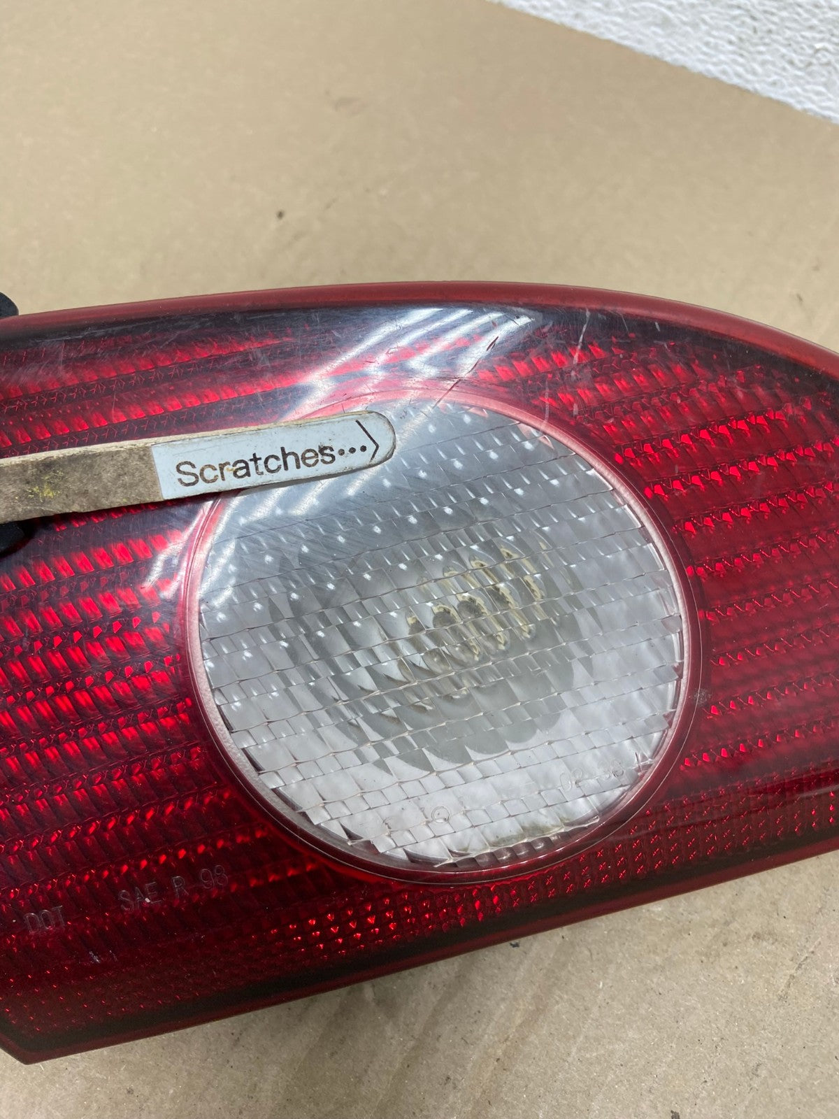 2001 2002 Toyota Corolla Left Driver LH Side Inner Tail light AF5815 LK3