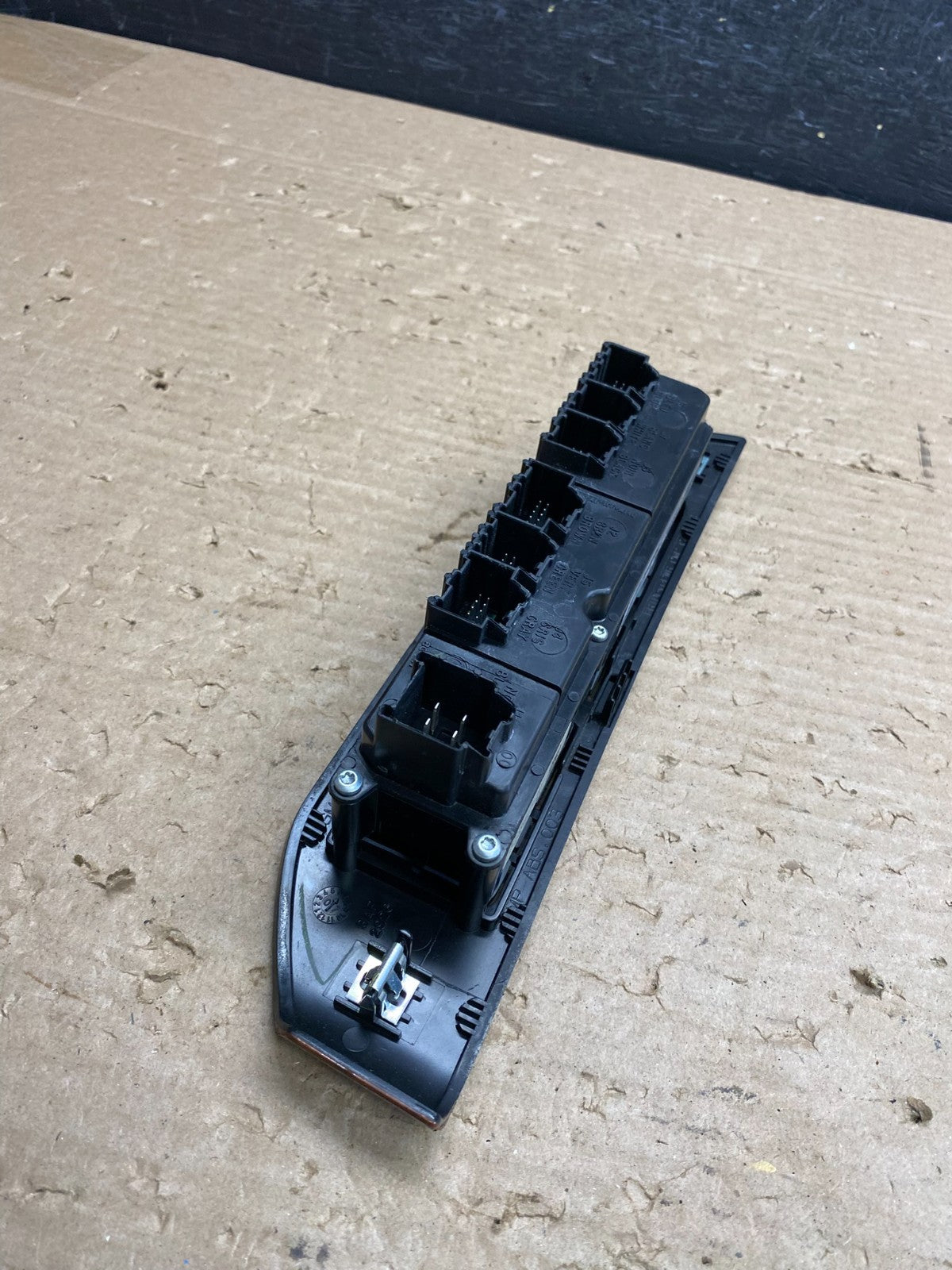 2007-2013 Chevy Suburban Tahoe Yukon Front Left Driver Window Switch ag8436 DG3