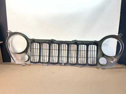 2005 to 2007 Jeep Liberty Front Upper Grill Grille AF8500 DG3