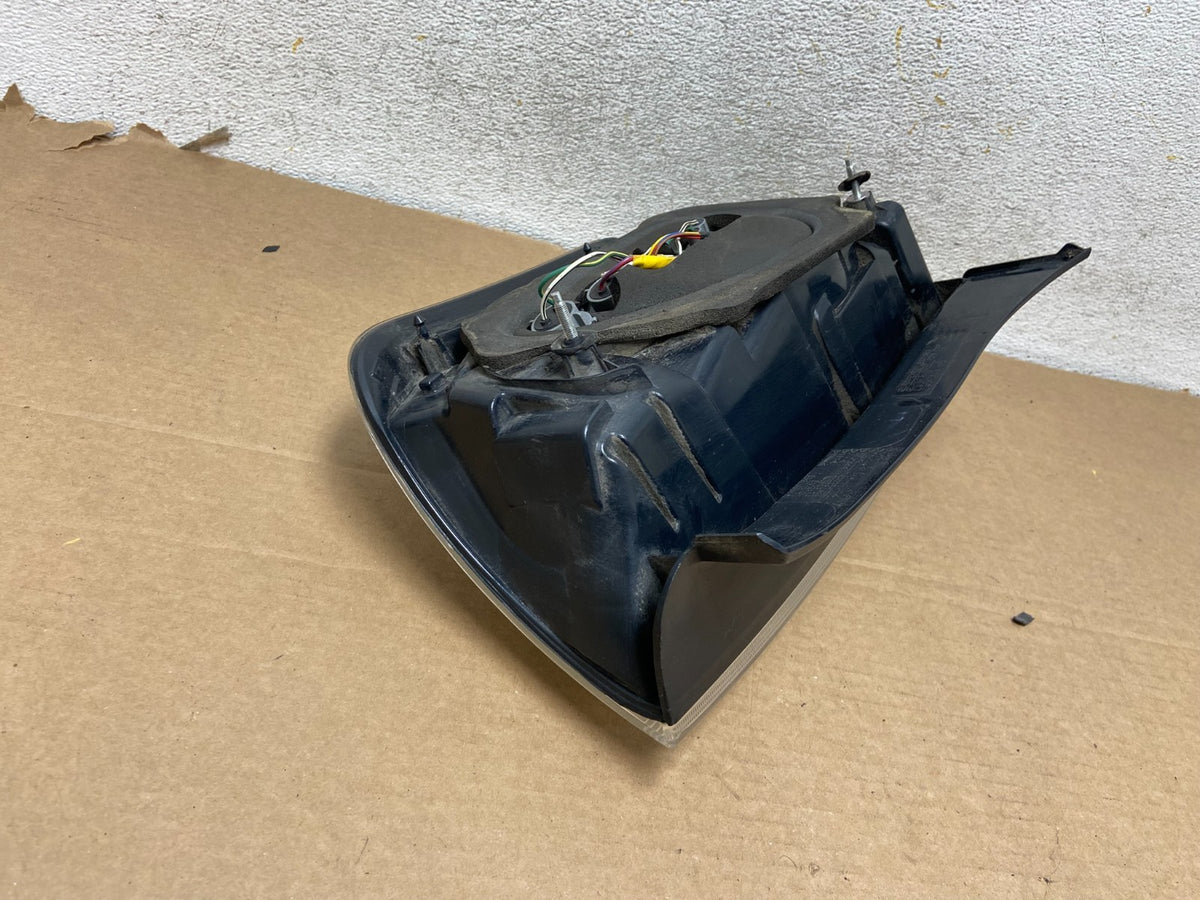 2006 2007 2008 2009 Toyota Prius Tail Light Left Driver LH AH3108 DW4