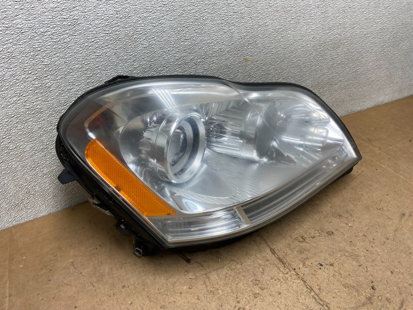 2007 to 2009 Mercedes GL-Class GL450 Right Passenger Headlight Oem X9028 DW2