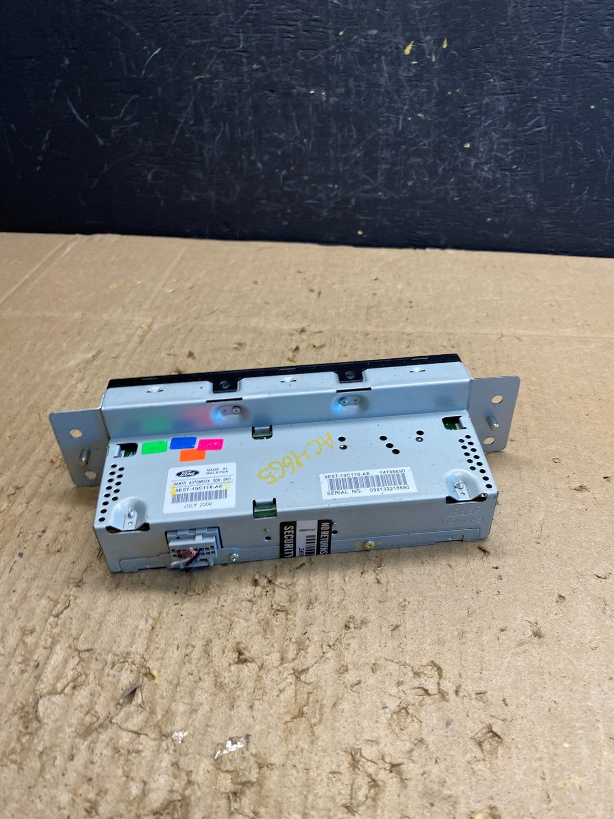 2010 to 2012 Ford Fusion Radio Information Display Screen OEM ac4665 DG3