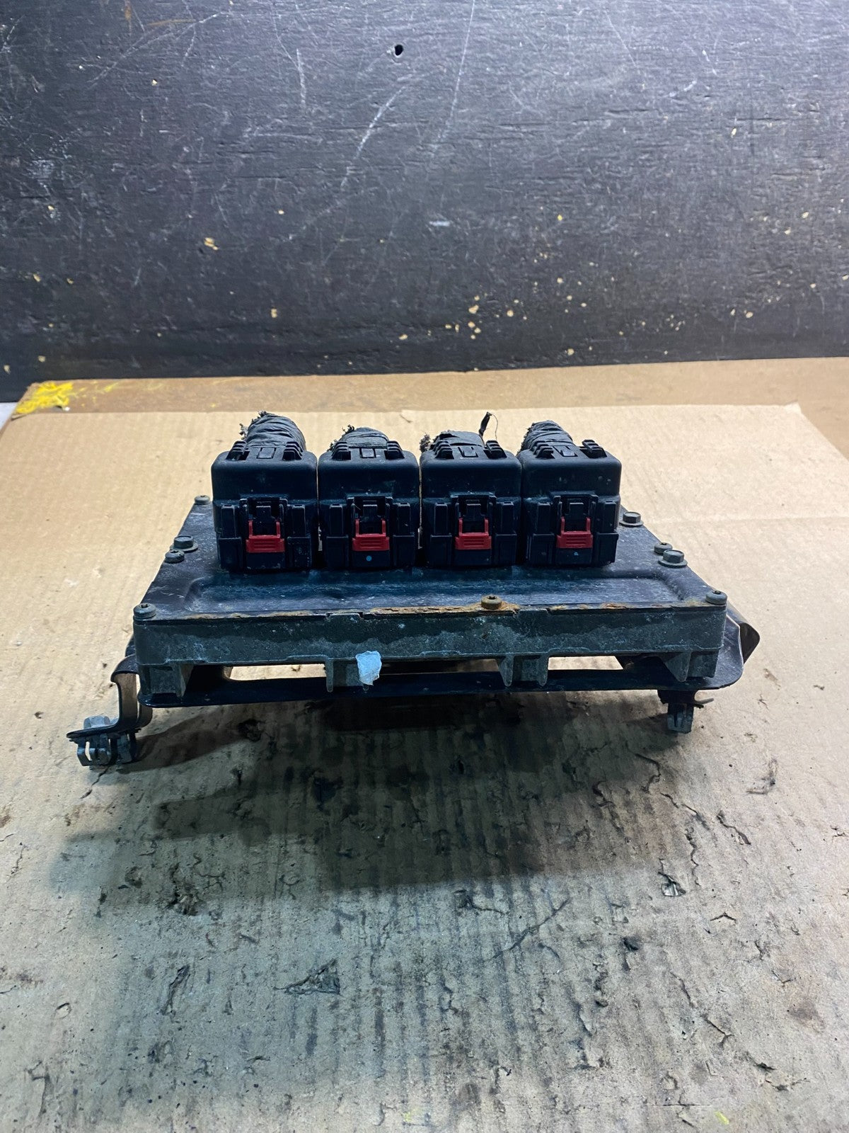 2010 Dodge Caravan Town & Country Engine Computer ECU OEM Z5043 DG1