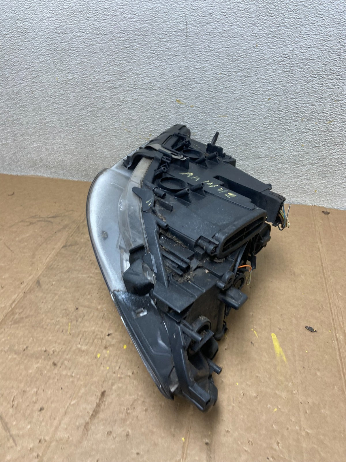 Damage 2011-2013 BMW 5 Series F10 Right Xenon HID AFS Headlight OEM A1442 PS11