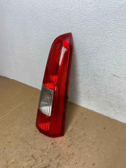 2001-2004 Volvo XC70 V70 Right Passenger RH Side Tail Light Upper AD3743 LK1