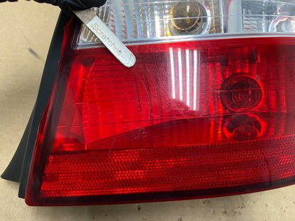 2004 2005 Mercury Sable Right Passenger RH Side Tail Light ah4258 DG3