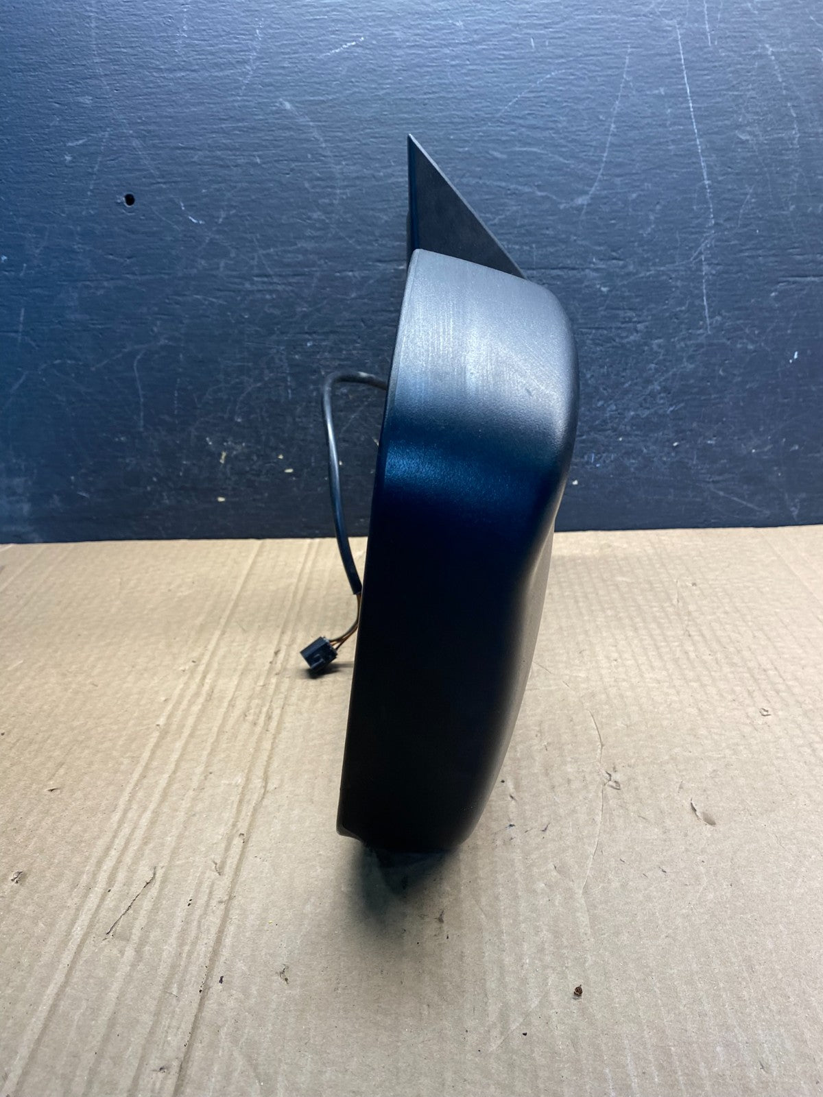 2003 2007 Chevrolet Express Right Passenger Side View Door Mirror AF6974 DG12