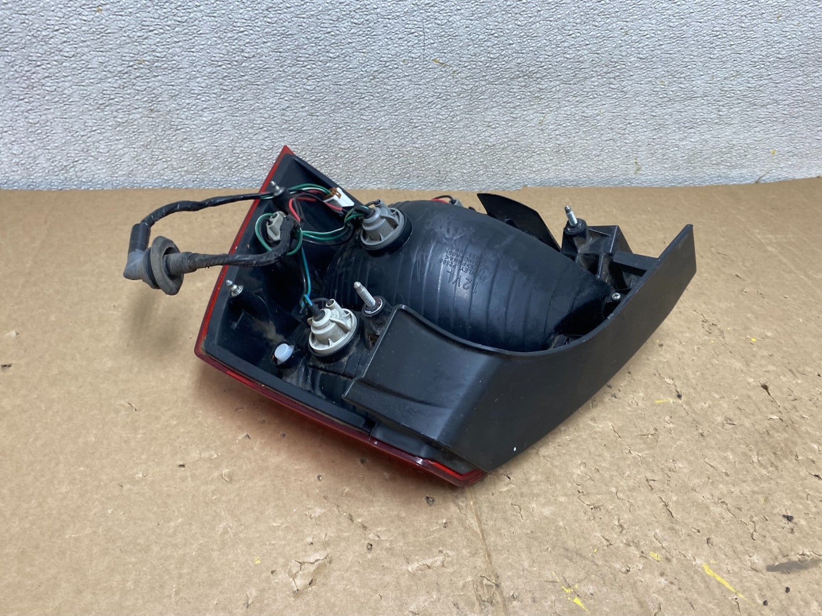 2004 2005 2006 Mitsubishi Galant Sedan Left Driver Lh Tail Light V0078 DW5