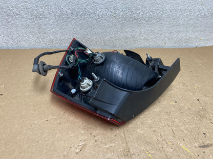 2004 2005 2006 Mitsubishi Galant Sedan Left Driver Lh Tail Light V0078 DW5
