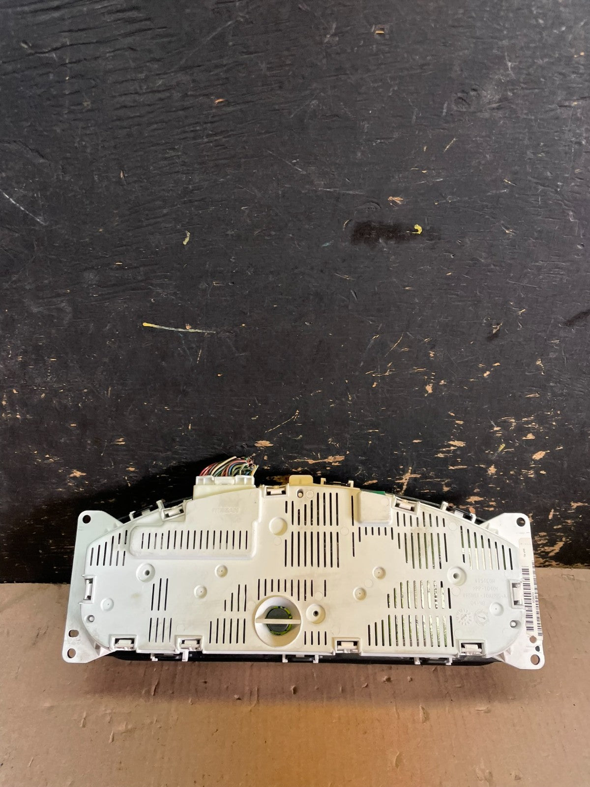 2007-2008 Nissan Pathfinder Xterra Cluster Speedometer Instrument OEM AA2109 DG7
