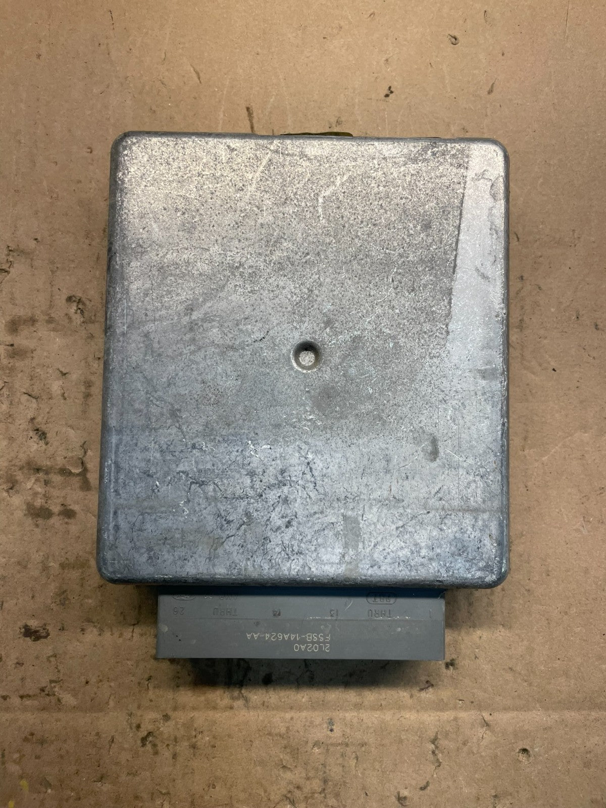 2003 Ford E250 5.4L Van Engine Control Computer Module 3C2A-12A650-ABC S8222 DG2