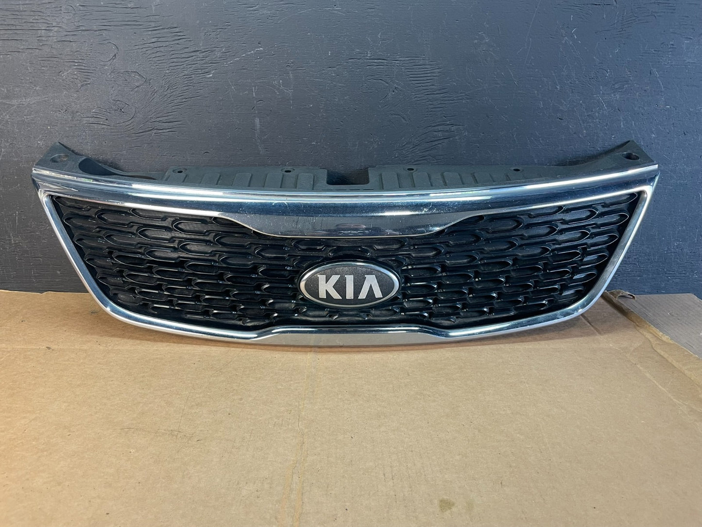 2014 2015 Kia Sorento Front Upper Grill Grille AE0843 DG0