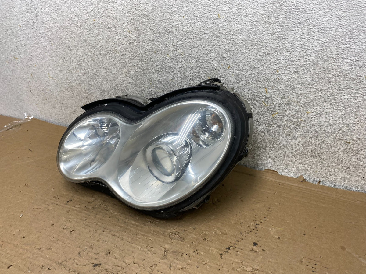 2001 to 2007 Mercedes W203 C Left Driver LH Side Xenon HID Xenon AH9219 DG2