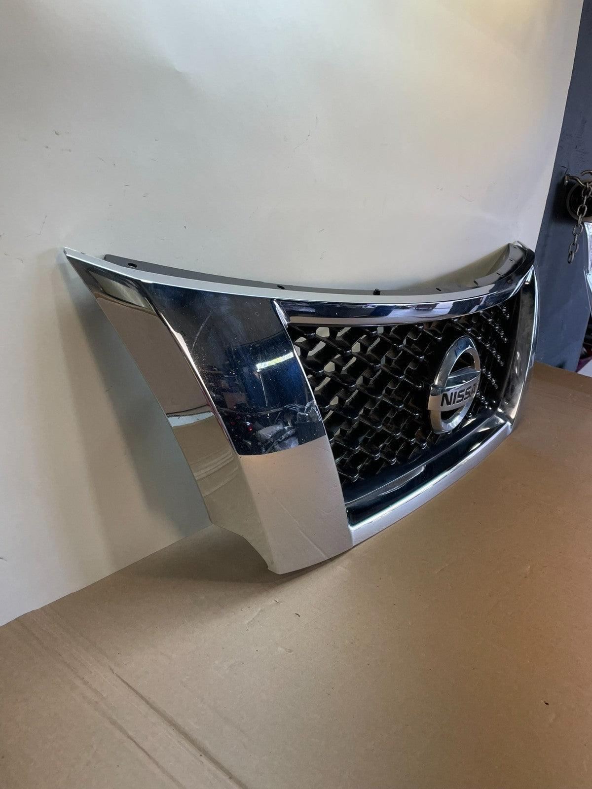 2013 - 2016 Nissan Pathfinder Front Upper Chrome Grill Grille AI0667 DG2
