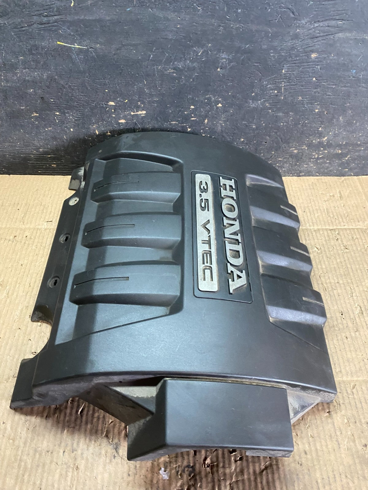 2006 to 2008 Honda Pilot Black Engine Cover 3.5L t9471 DG2