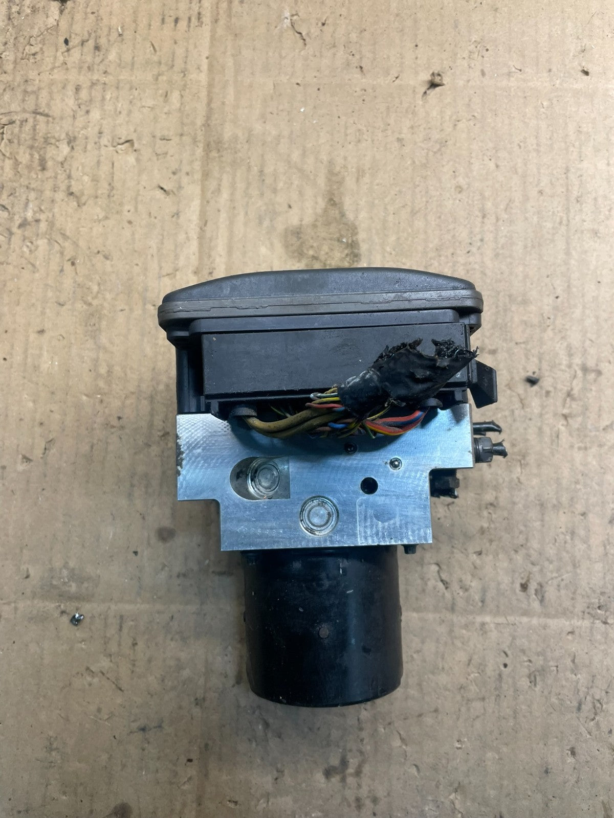 2007 to 2010 BMW X5 E70 ABS Anti-Lock Brake Pump 3451 66780126-06 OEM W7217 DG2