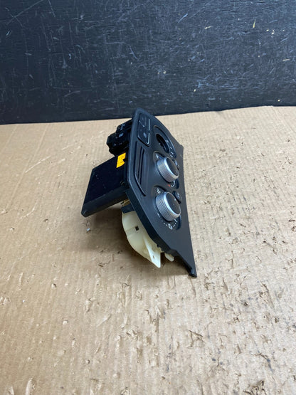 2013 - 2016 Ford Escape Ac Heater Climate Control Temperature AE4489 DW2