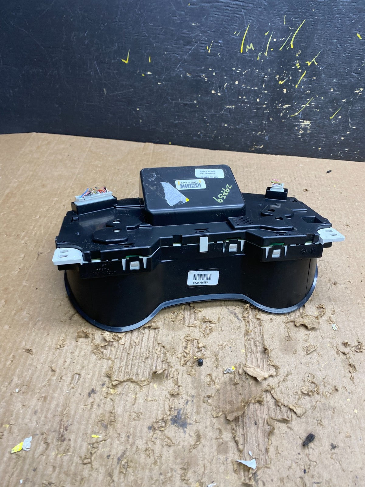 2014 Nissan Pathfinder Xterra Cluster Speedometer Instrument OEM Z9759 DG5