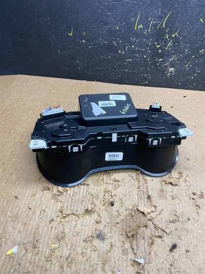 2014 Nissan Pathfinder Xterra Cluster Speedometer Instrument OEM Z9759 DG5