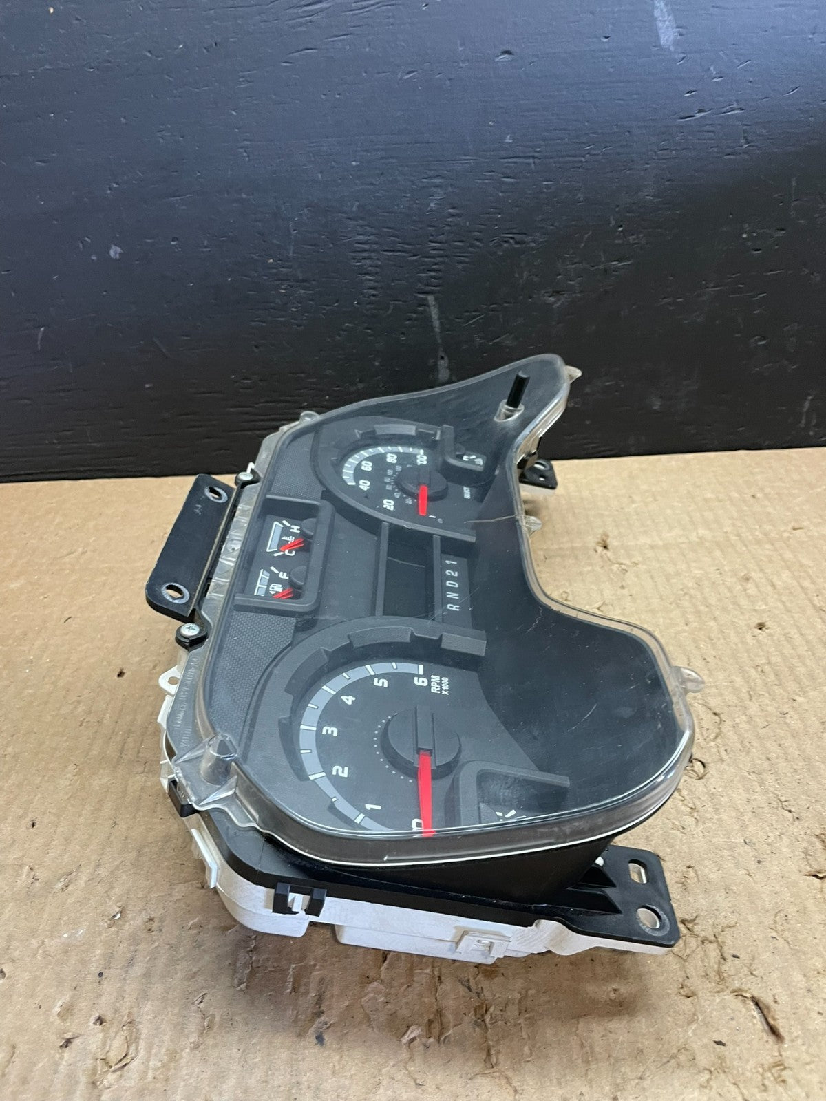 2011 to 2013 Ford E150 E250 E350 VAN Gauge Speedometer Cluster ab7535 DG3