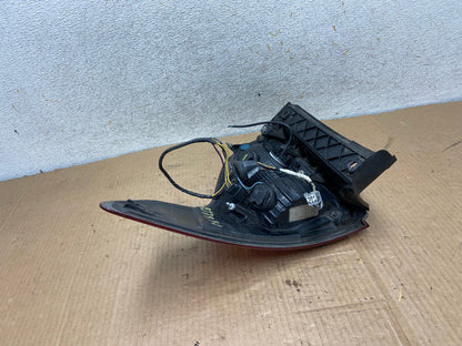 2011 2012 2013 2014 2015 Ford Explorer Left Driver LH Side Tail light AI7872 LK6