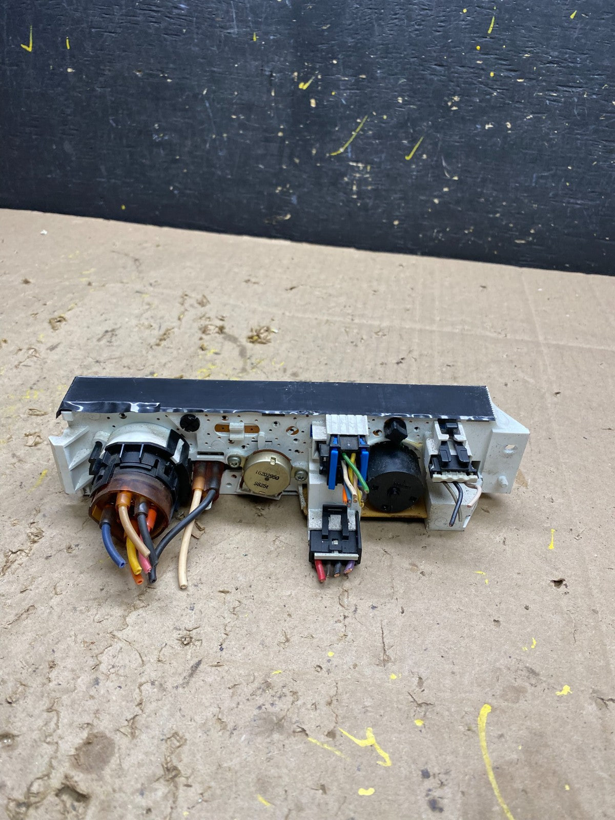 2001 - 2007 GMC Chevrolet Express 1500 Climate Control A/C u5497 DG4