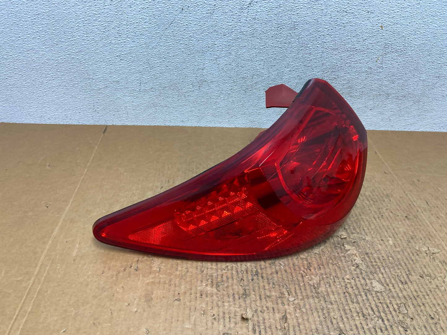 2009 2010 2011 2012 Chevrolet Traverse Left Driver LH Tail Light AE2779 LK2