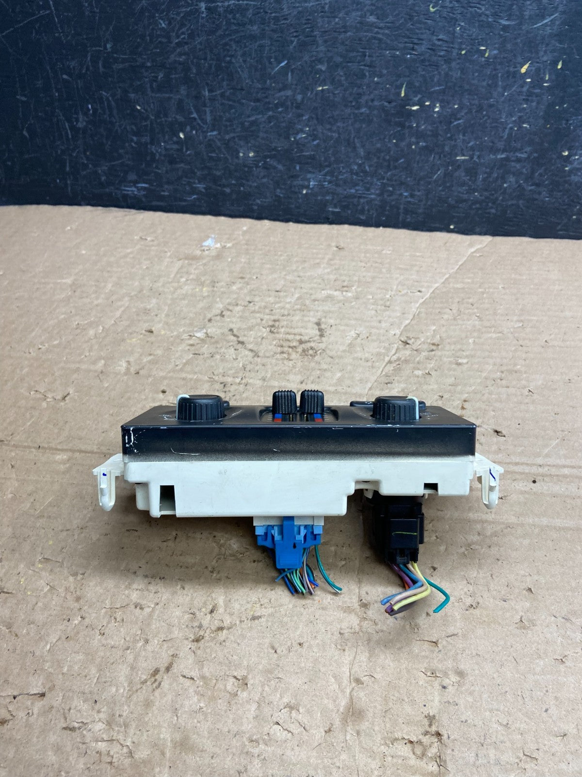 2003-2006 Silverado Suburban Tahoe Body Control BCM Module AF2341 DG3